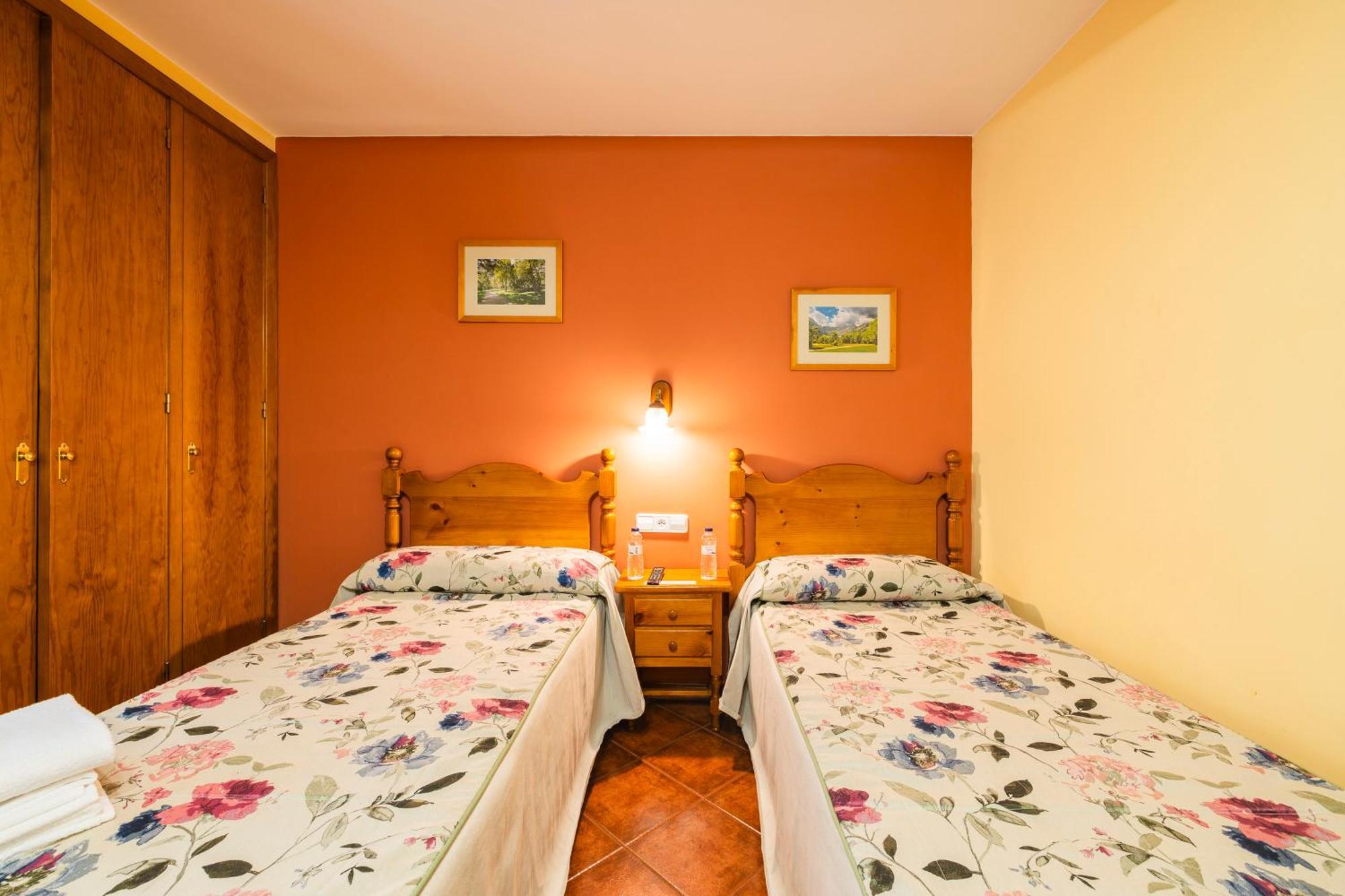 Hostal Panart Bielsa Exterior photo